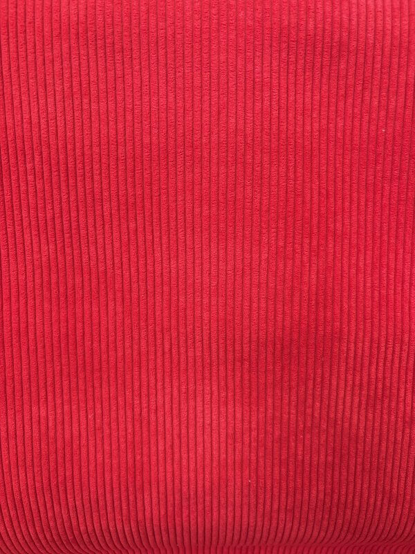 Velours côtelé rouge tomate